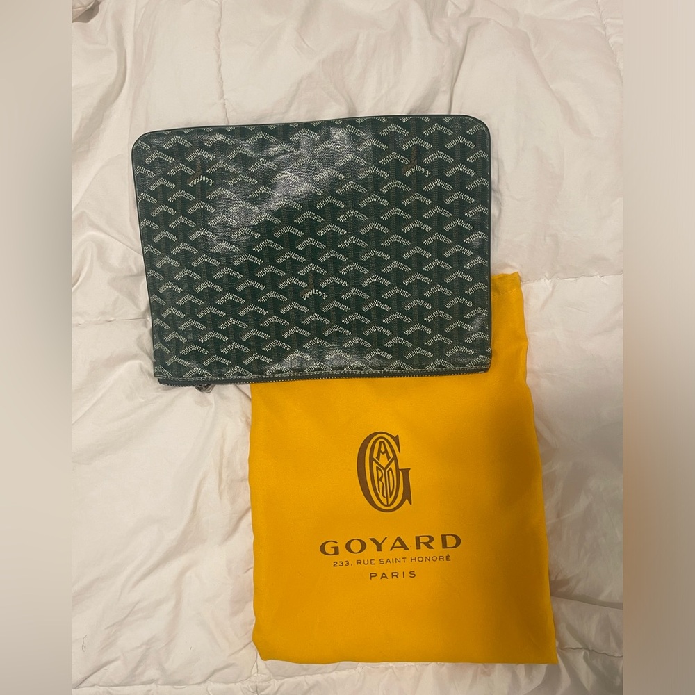 Goyard Zip pouch